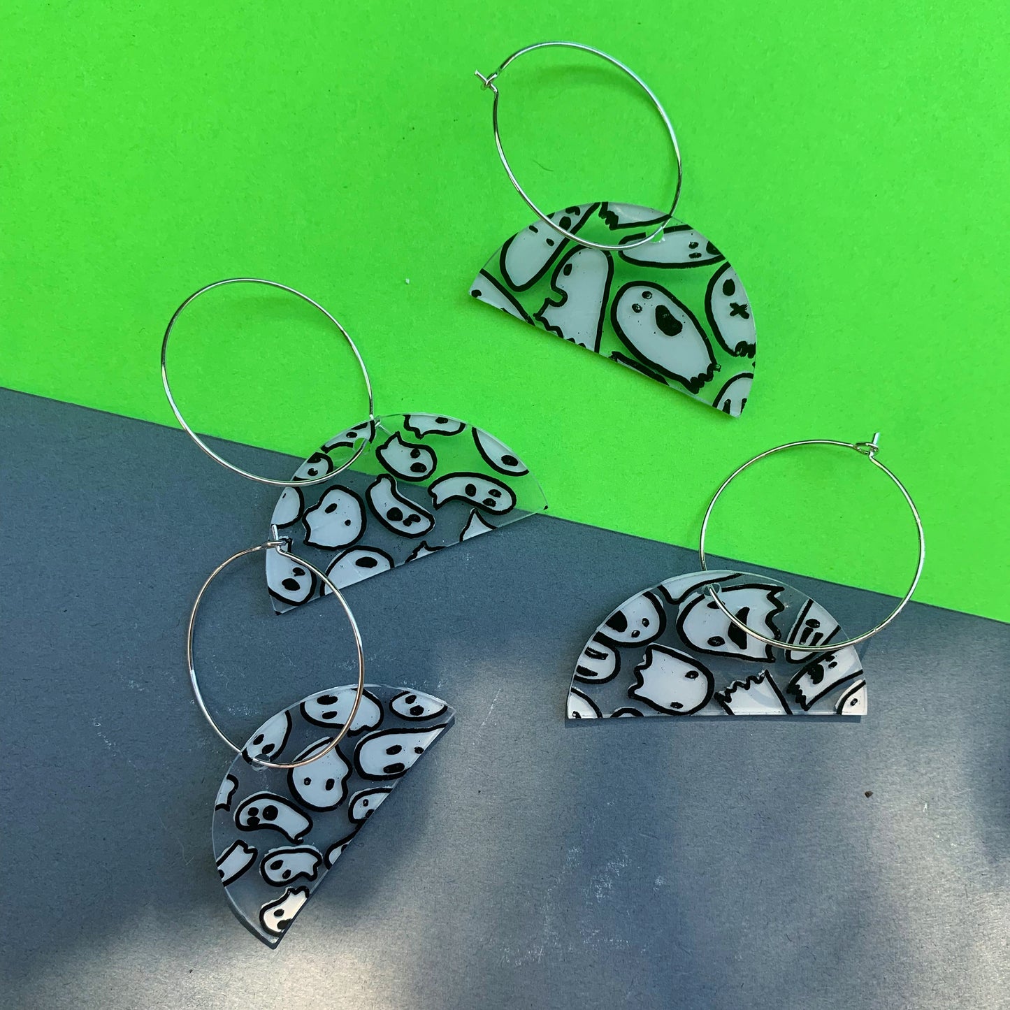 Arch Ghosts Halloween Earrings